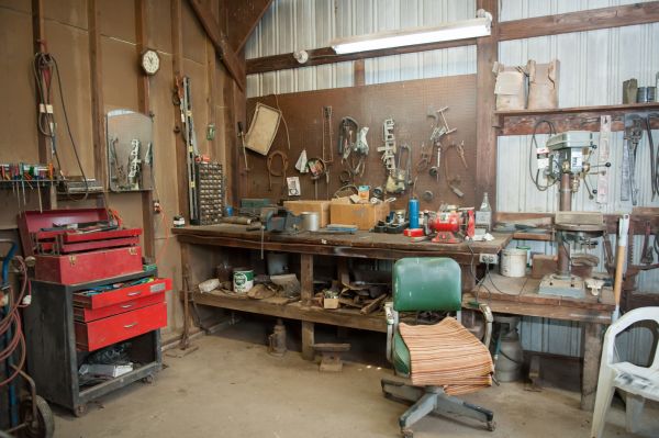 Workshop Sheds Building