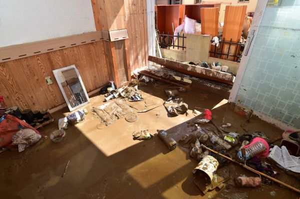 Basement Water Extraction