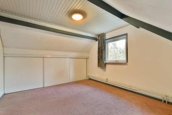 Attic Apartment Organization