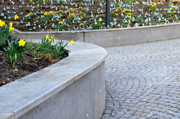 Concrete Retaining Wall Repair