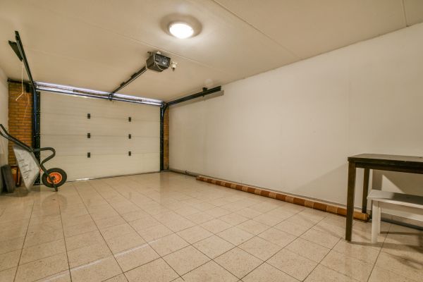 Garage Ceiling Mounting
