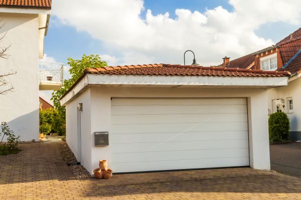 Detached Garage Building